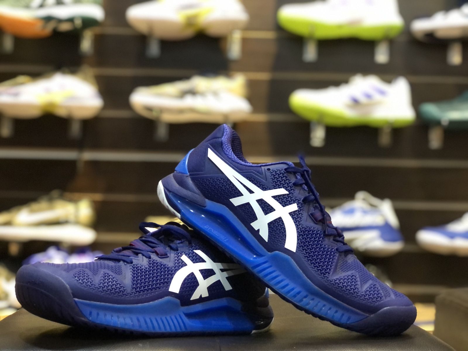 Giày tennis Asics Gel Resolution 8