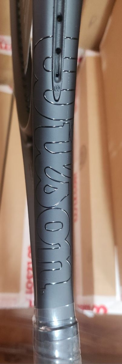 Vợt Tennis Wilson Blade 98 Noir Limited 305 G