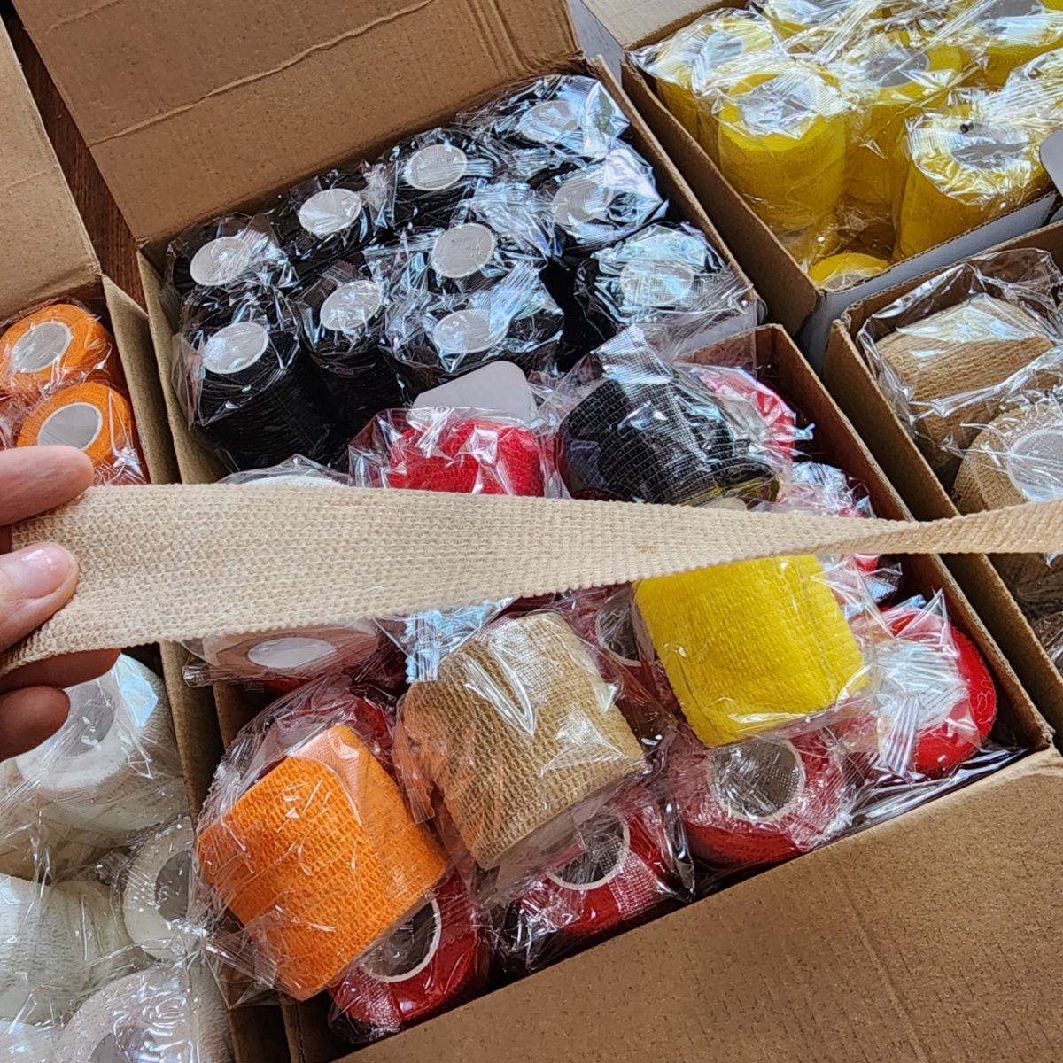 Băng keo dán cơ cao su non thể thao