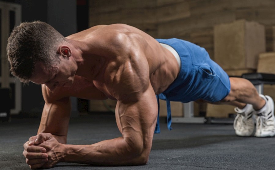 Plank giúp cải thiện sức bền và khả năng kiên trì