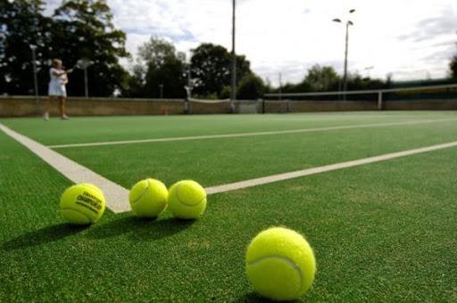 Sân tennis cỏ tại Anh Sân tennis cỏ tại Anh
