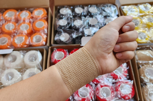 Băng keo dán cơ cao su non thể thao