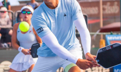 Trải nghiệm và So sánh Pickleball Joola Agassi Pro 16mm và Perseus IV 16mm