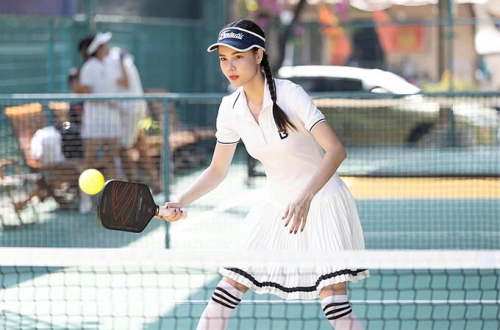 Người Mẫu Kỳ Hân Gặp Chấn Thương Nghiêm Trọng Khi Chơi Pickleball: Lời Cảnh Báo Cho Người Yêu Thể Thao